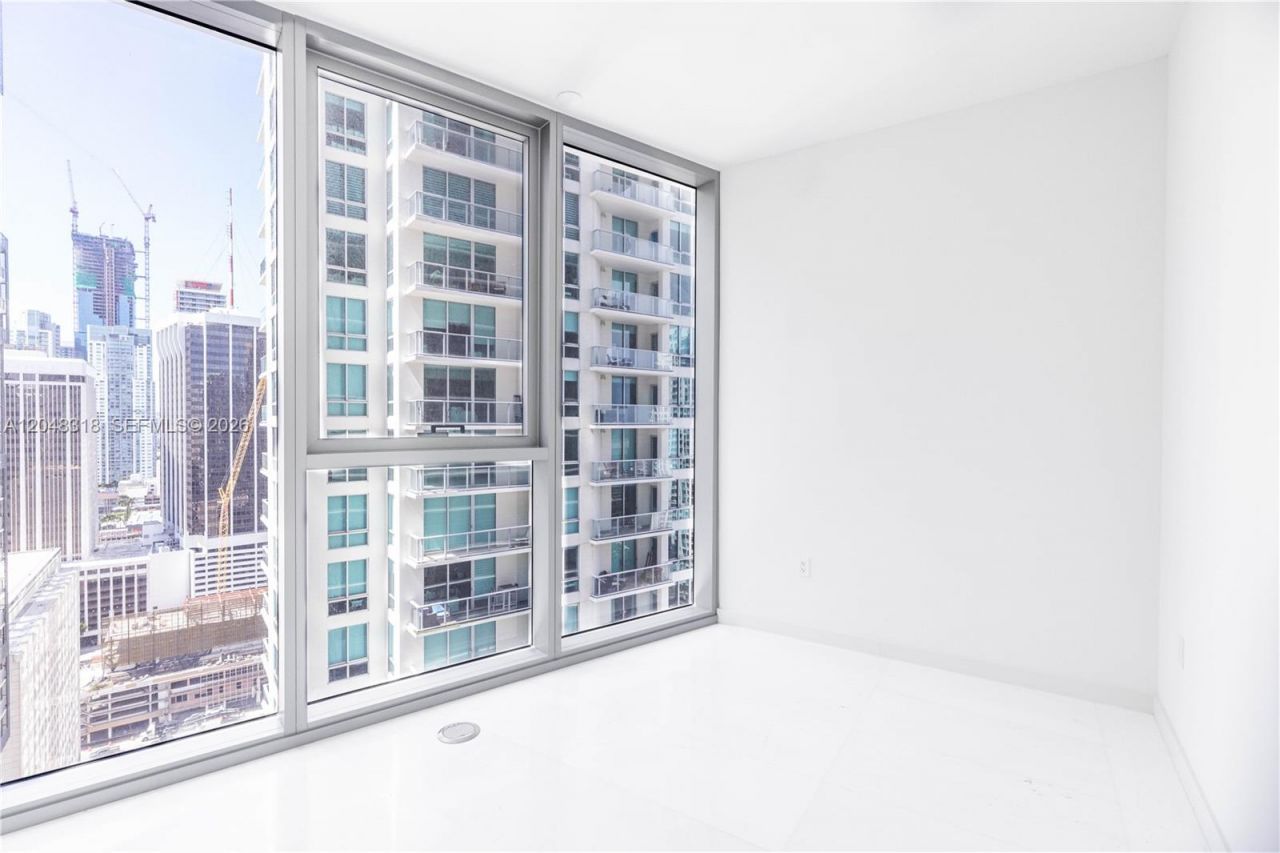 300 Biscayne Boulevard Way , Unit 2702E, Miami, FL 33131 Photo