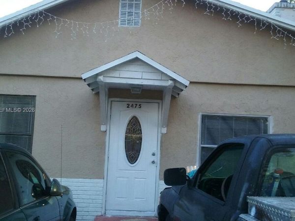 North Miami Beach, FL 33160