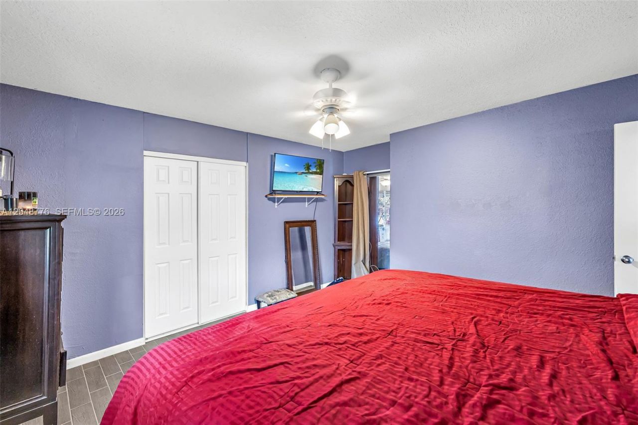 5045 SW 10th St , Margate, FL 33068 Photo