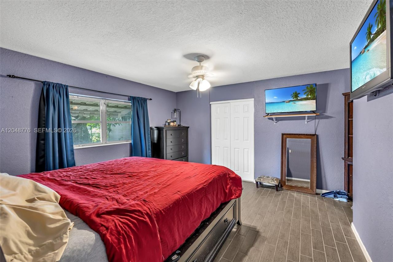 5045 SW 10th St , Margate, FL 33068 Photo