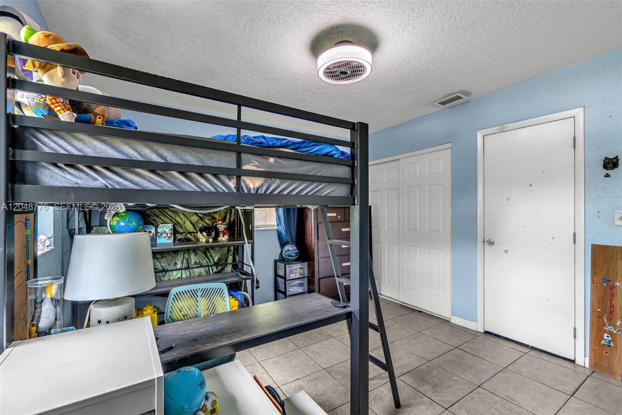 5045 SW 10th St , Margate, FL 33068 Photo