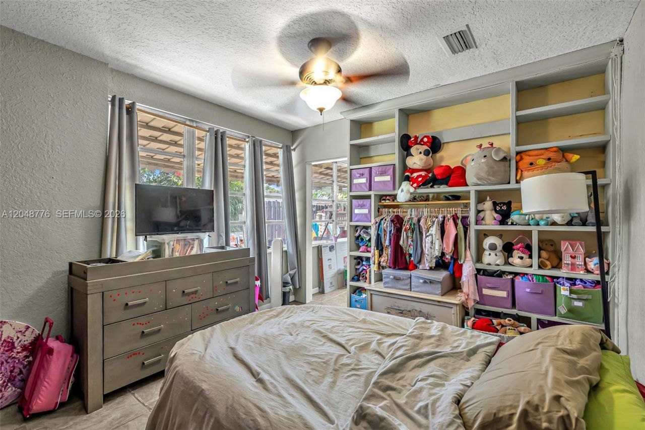 5045 SW 10th St , Margate, FL 33068 Photo