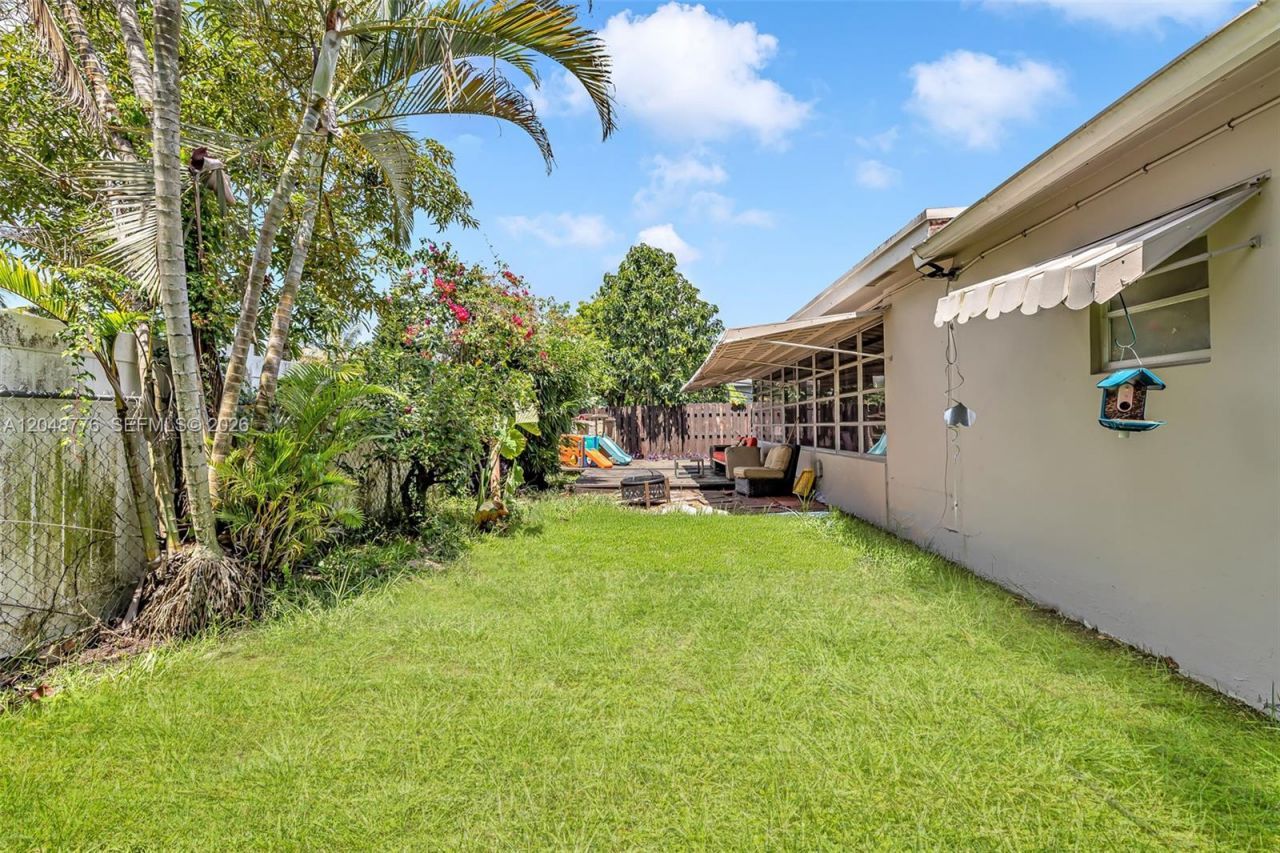 5045 SW 10th St , Margate, FL 33068 Photo