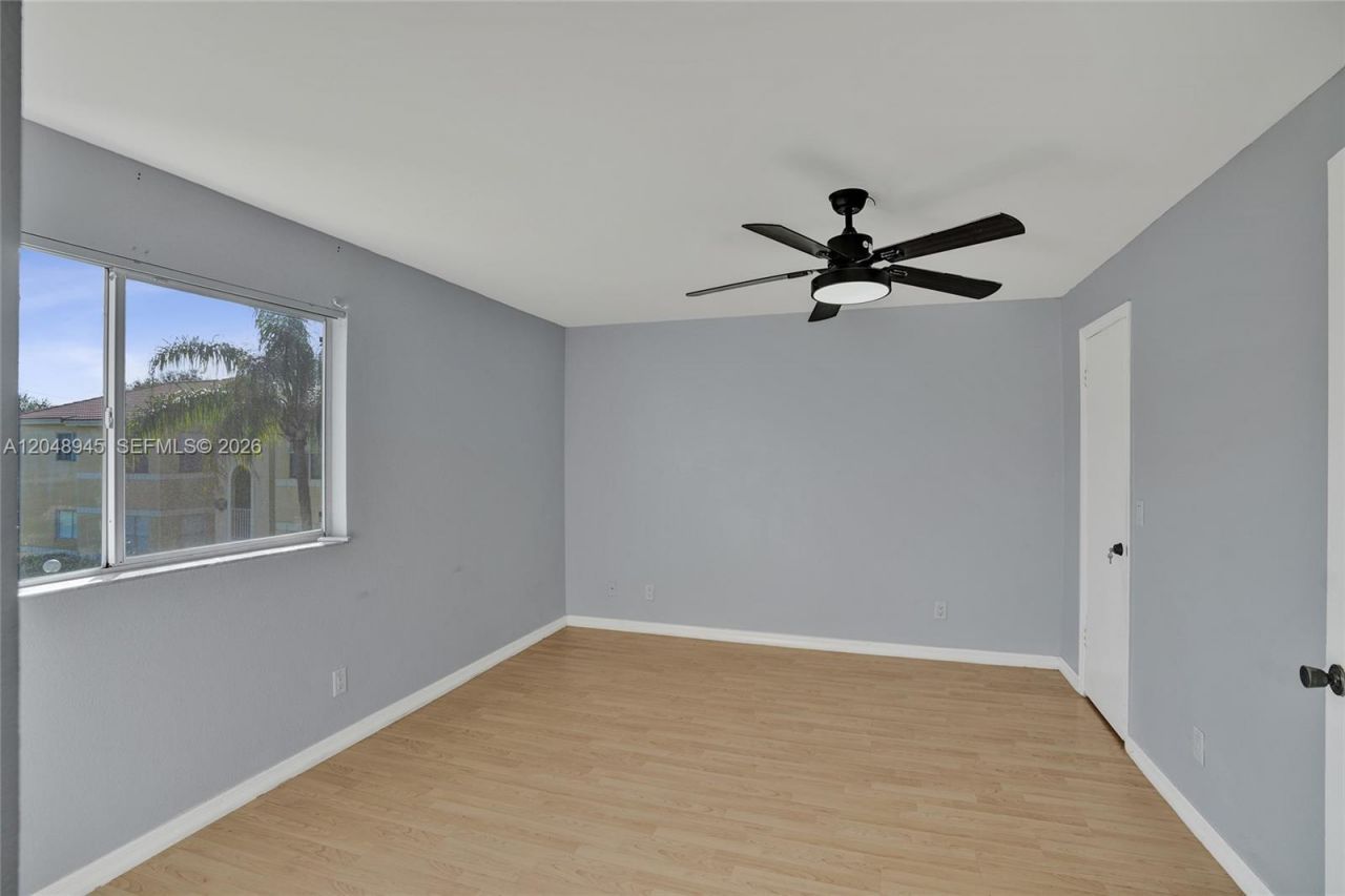 12760 Vista Isles Dr, Unit 721, Sunrise, FL 33325 Photo