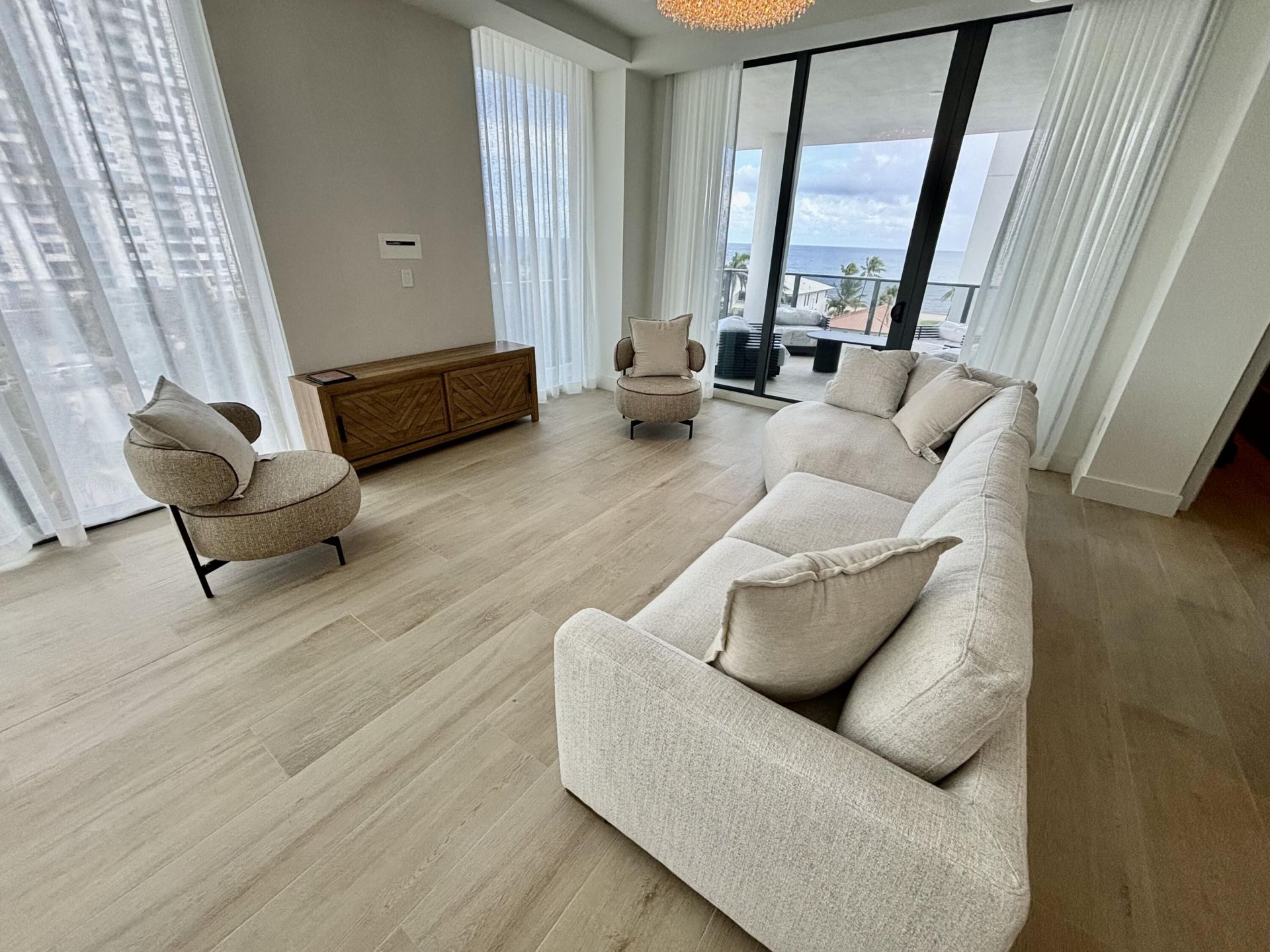 305 Briny Avenue, Unit 506, Pompano Beach, FL 33062 Photo