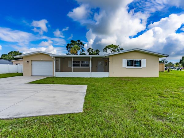 613 Beach Avenue, Port St. Lucie, FL 34952