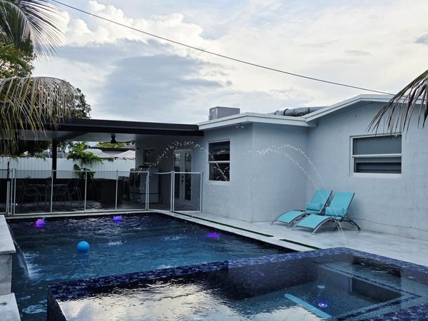 1902 Baythorne Road, West Palm Beach, FL 33415