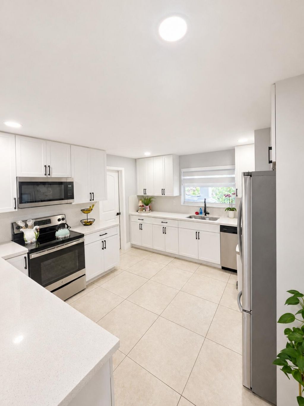1902 Baythorne Road, West Palm Beach, FL 33415 Photo