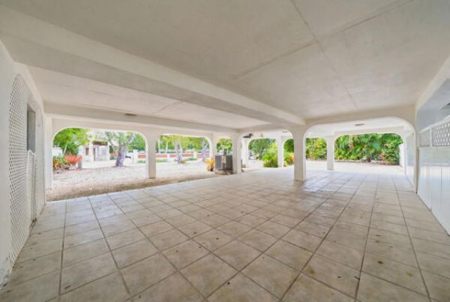 154 Redwing Road, Tavernier, FL 33070 Photo