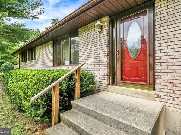 640 LAYFIELD ROAD, PERKIOMENVILLE, PA 18074