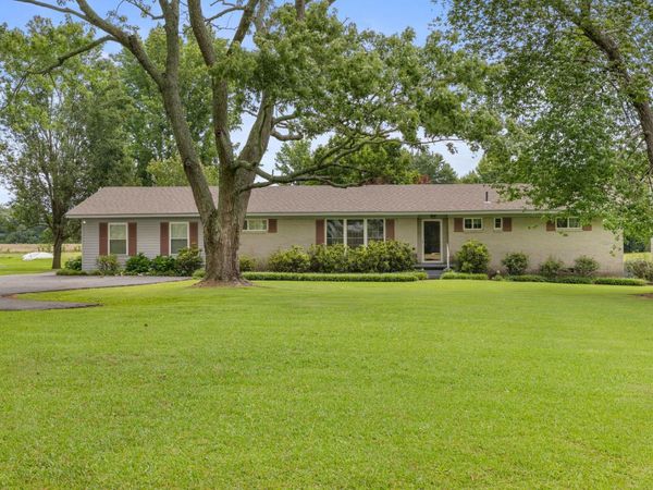 260 Co Rd 231, Florence, AL 35633