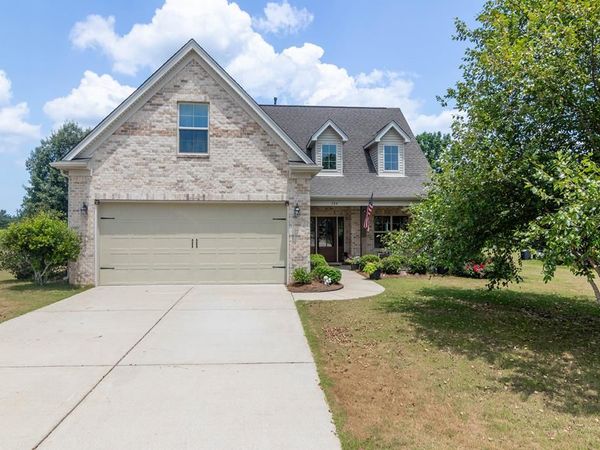324 Lakes Drive North, Oxford, MS 38655