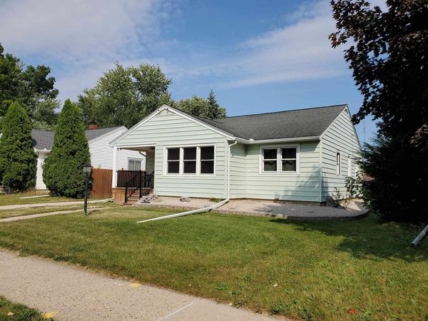 121 N SEYMOUR STREET, Fond Du Lac, WI 54935