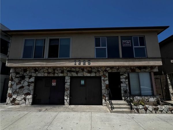 1325 E 7th Street, Unit 9, Long Beach, CA 90813