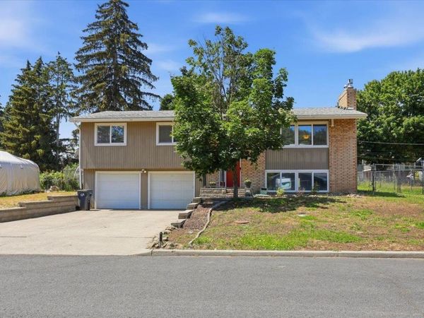 436 N 4th St, Spokane, WA 99004
