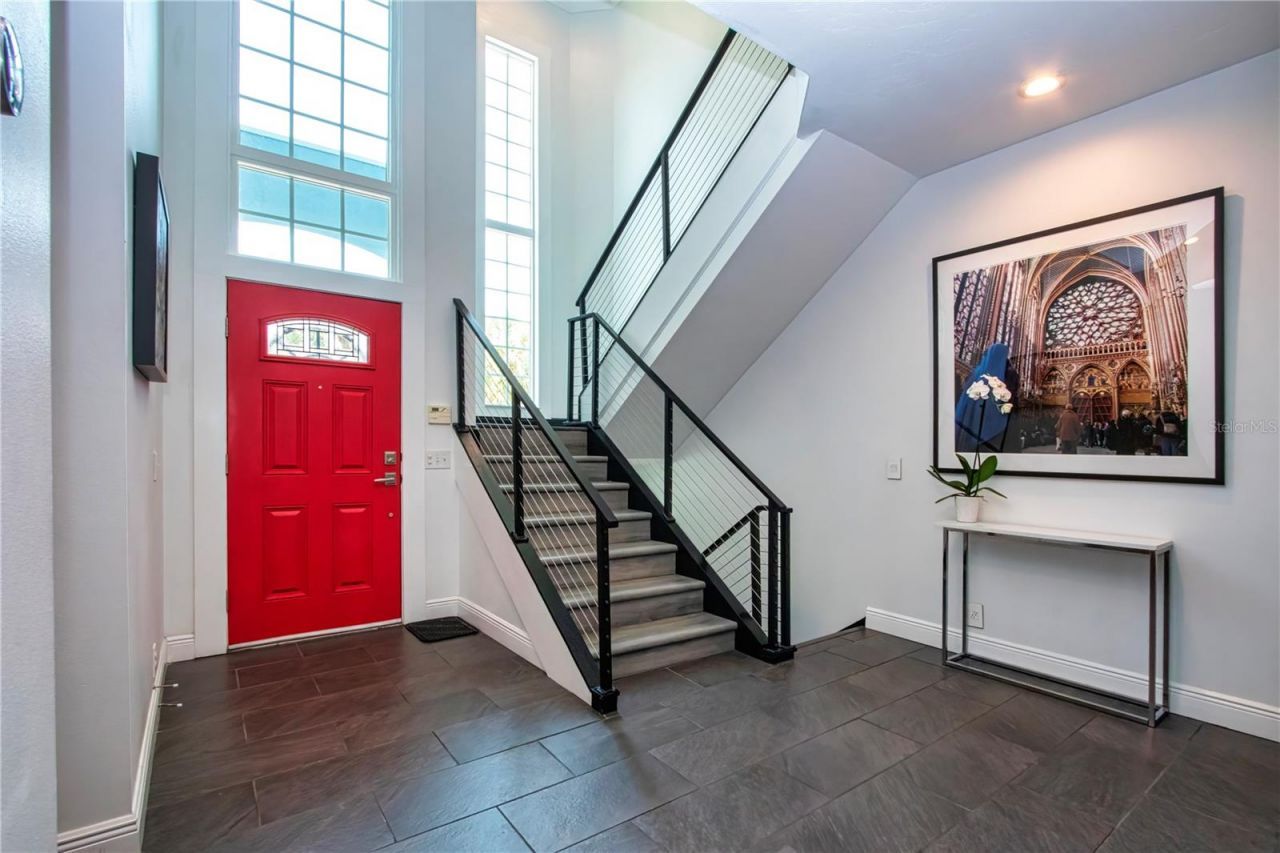 3915 Somerset Drive, Unit 9, Sarasota, FL 34242 Photo