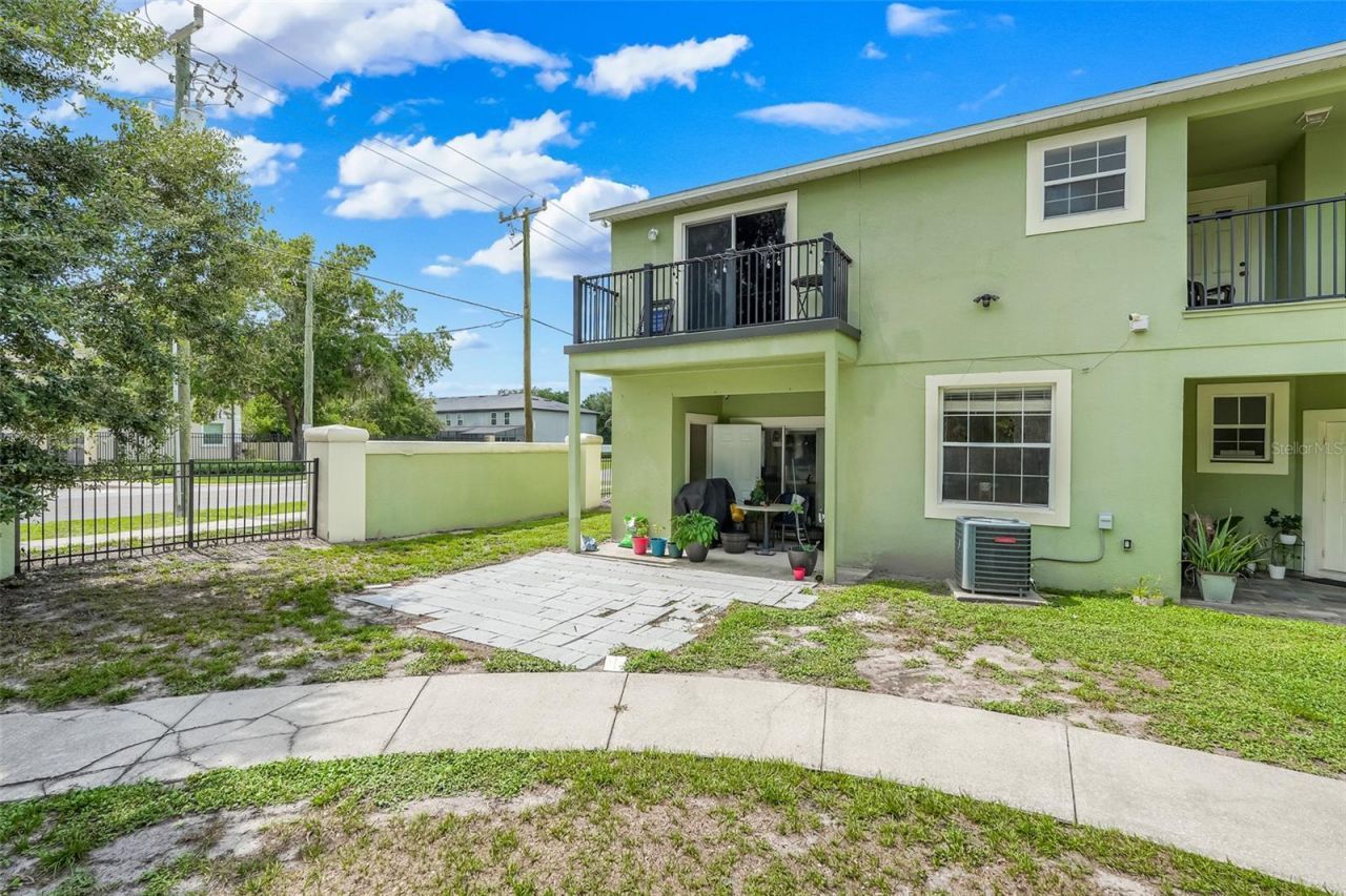 4384 Paradise Cove Court , Kissimmee, FL 34746 Photo