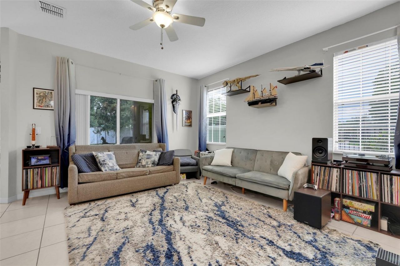 4384 Paradise Cove Court , Kissimmee, FL 34746 Photo
