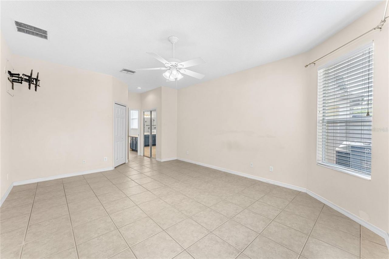 2438 Greenwillow Drive , Orlando, FL 32825 Photo