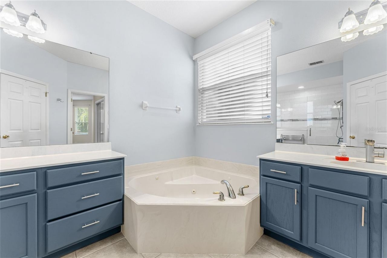 2438 Greenwillow Drive , Orlando, FL 32825 Photo