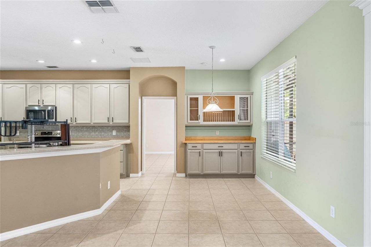 2438 Greenwillow Drive , Orlando, FL 32825 Photo
