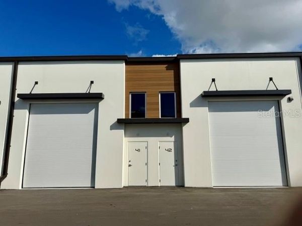 5421 COMMUNICATIONS PARKWAY , Unit 40, LAKEWOOD RANCH, FL 34240