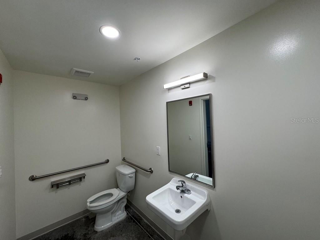 5421 Communications Parkway , Unit 40, Lakewood Ranch, FL 34240 Photo