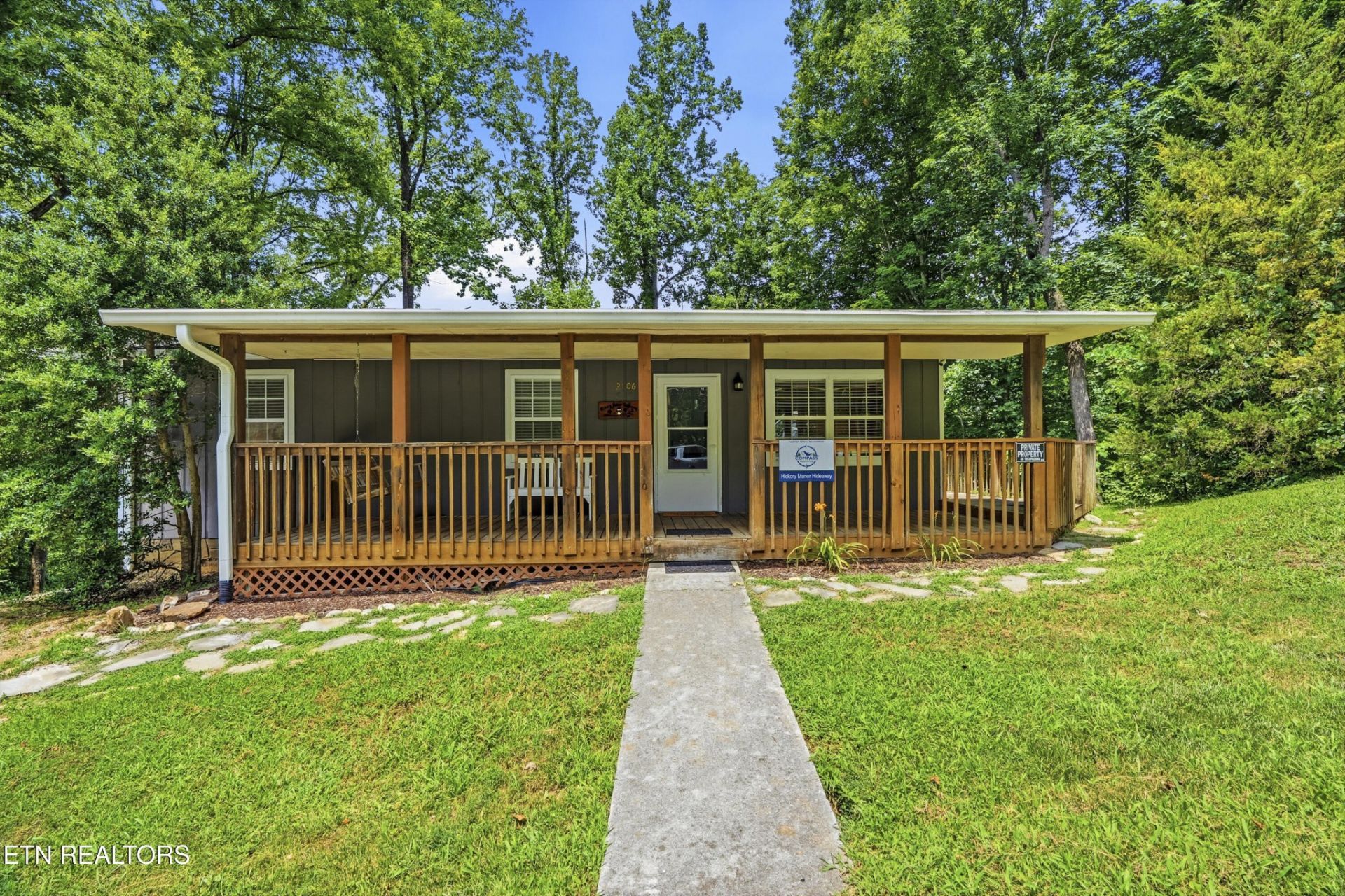 2106 Hickory Manor Rd, Sevierville, TN 37862 Main Photo