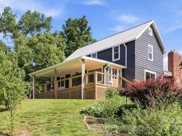 2252 Riceville Road, Asheville, NC 28805