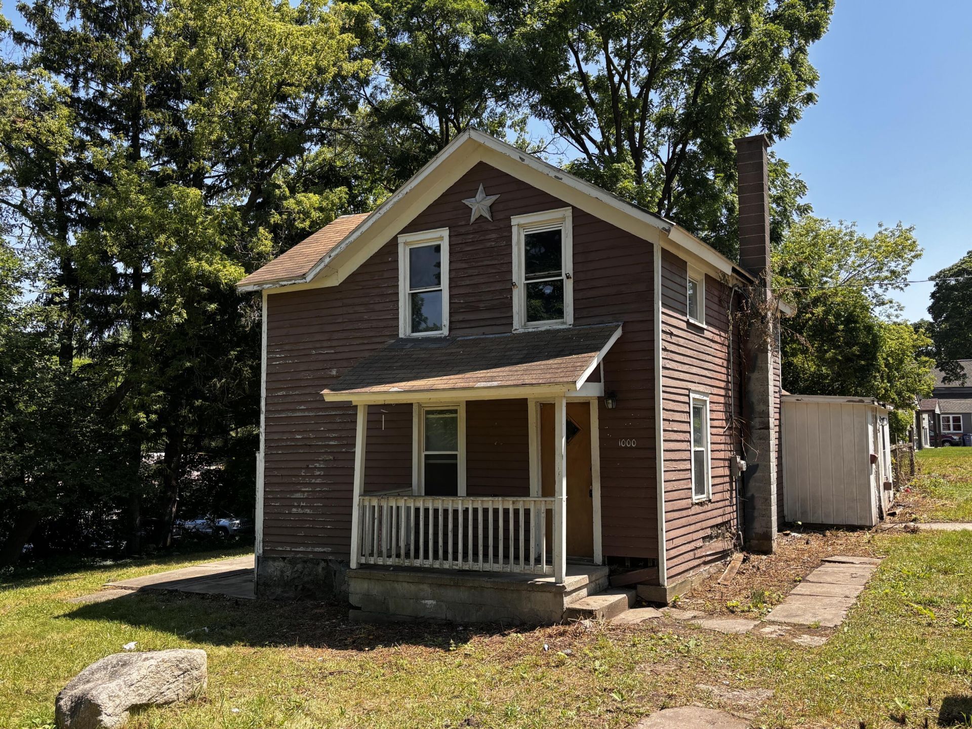 1000 College Avenue Ne, Grand Rapids, MI 49503 Main Photo