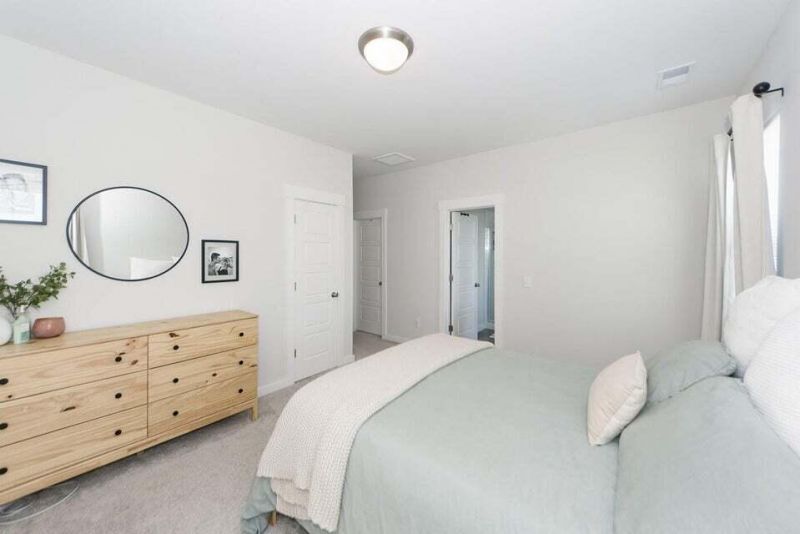 1665 Indy Drive Photo 32
