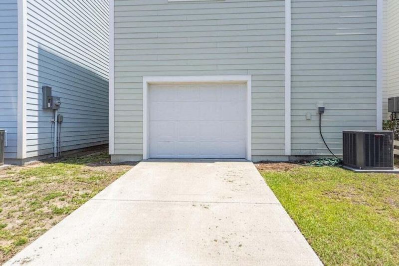 1665 Indy Drive Photo 35