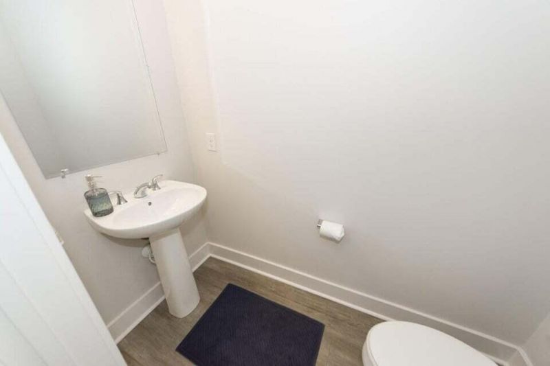 1665 Indy Drive Photo 8