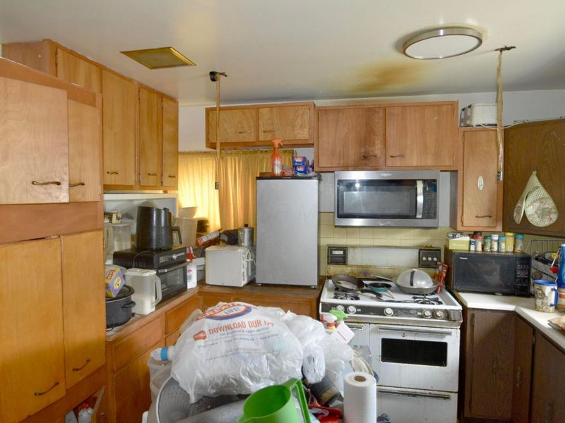 4027 Rickenbacker Avenue , Columbus, OH 43213 Photo 8