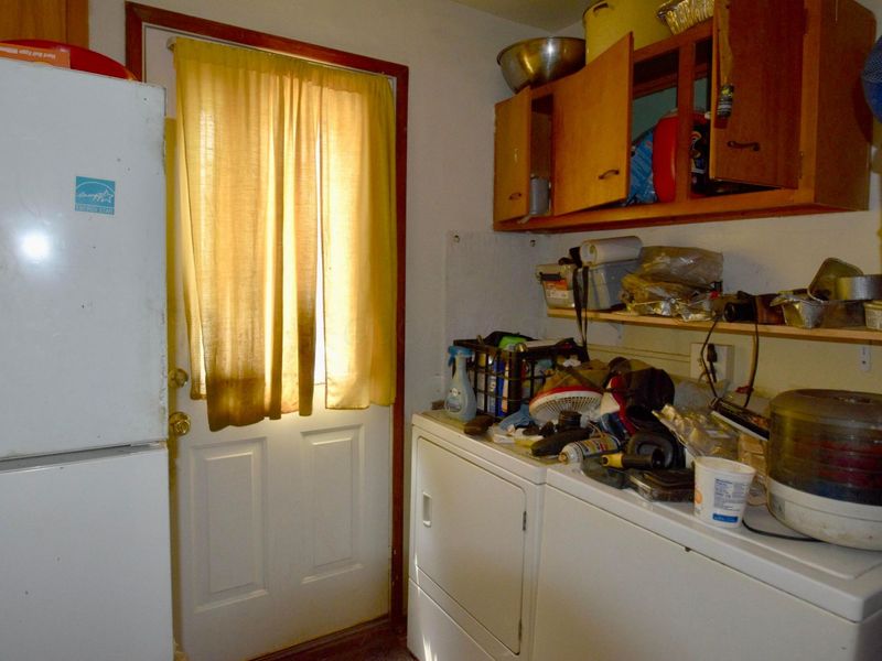 4027 Rickenbacker Avenue , Columbus, OH 43213 Photo 9