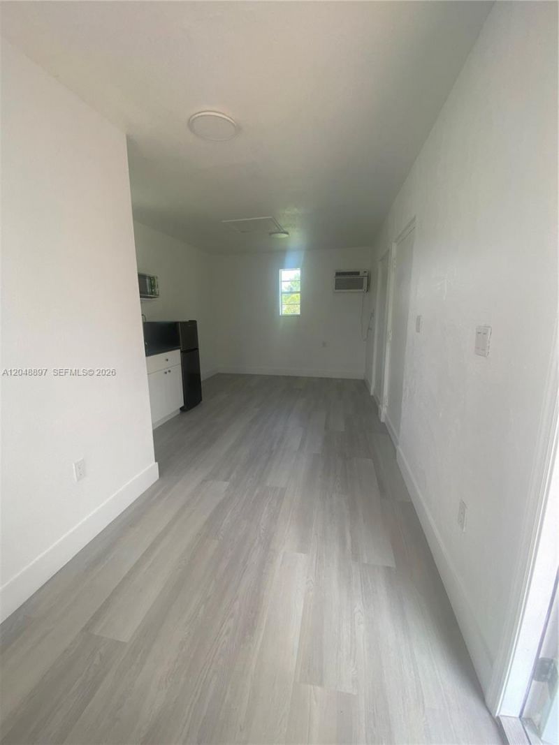 15130 Tyler St , Unit Back, Miami, FL 33176 Photo