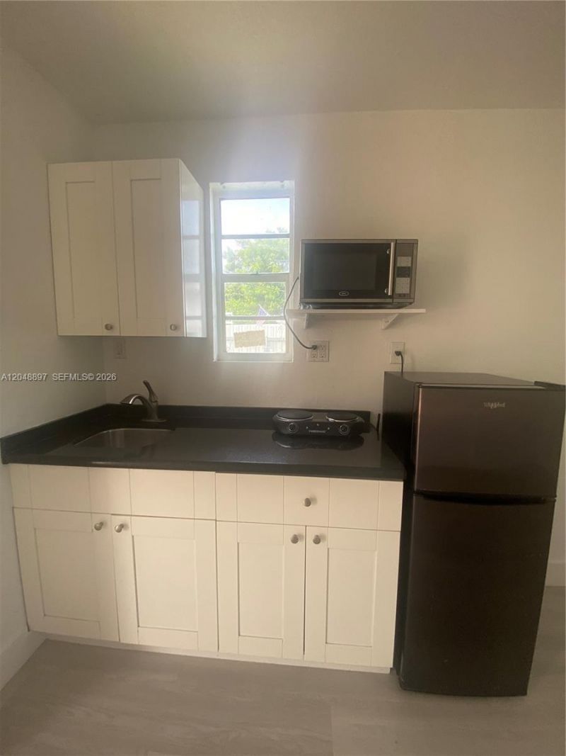 15130 Tyler St , Unit Back, Miami, FL 33176 Photo