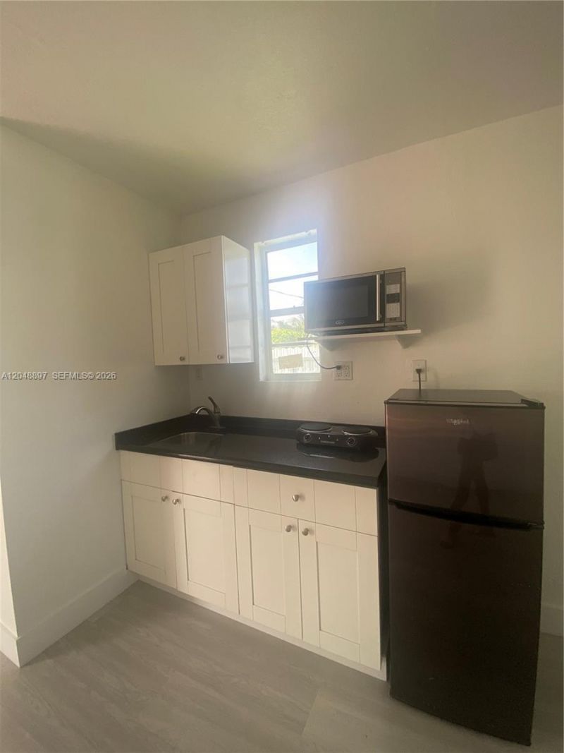 15130 Tyler St , Unit Back, Miami, FL 33176 Photo