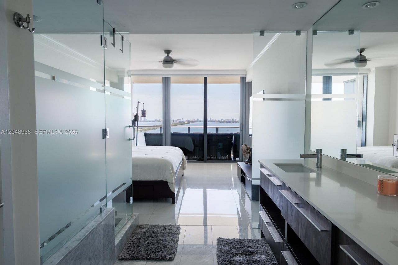 3131 NE 7th Ave , Unit 2003, Miami, FL 33137 Photo