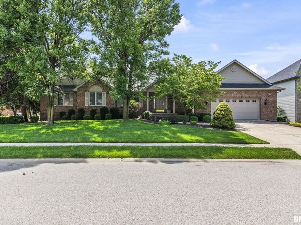 4509 Blackwolf Road, Springfield, IL 62711