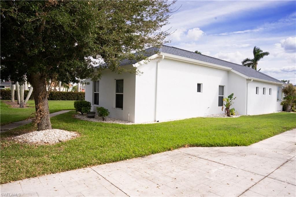 295 Destiny Cir , Cape Coral, FL 33990 Photo