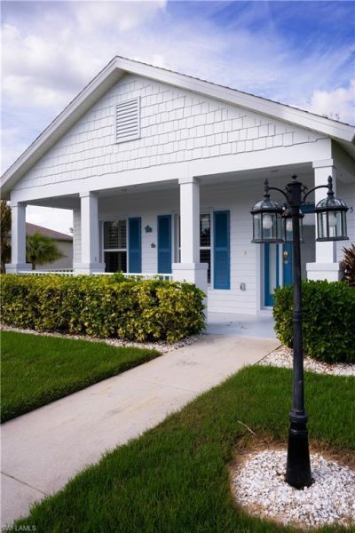 295 Destiny Cir , Cape Coral, FL 33990 Photo