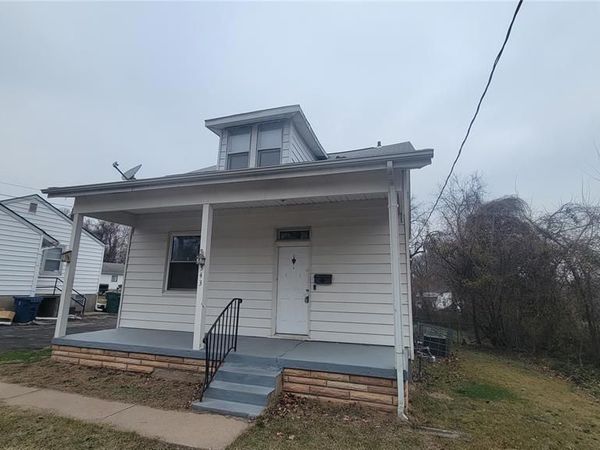 343 Midridge Drive, Riverview, MO 63137