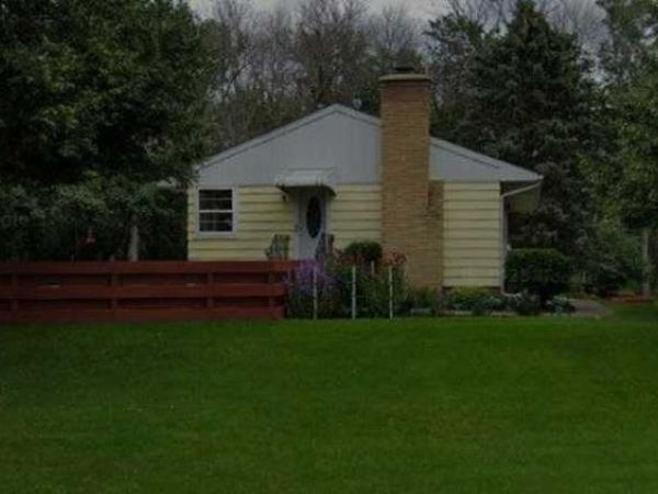 1299 N Birch Lake Boulevard, White Bear Twp, MN 55110