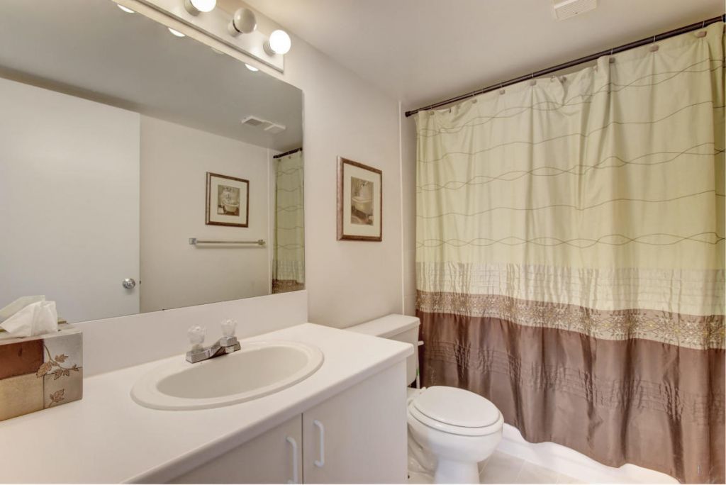 135 Yacht Club Way, Unit 207, Hypoluxo, FL 33462 Photo
