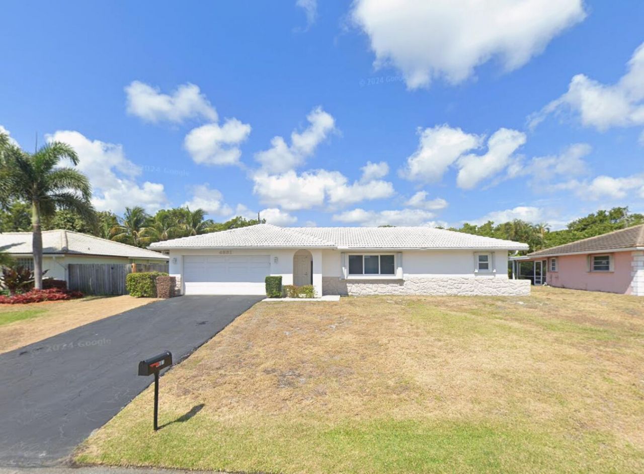 4881 NW 5th Lane, Boca Raton, FL 33431 Photo