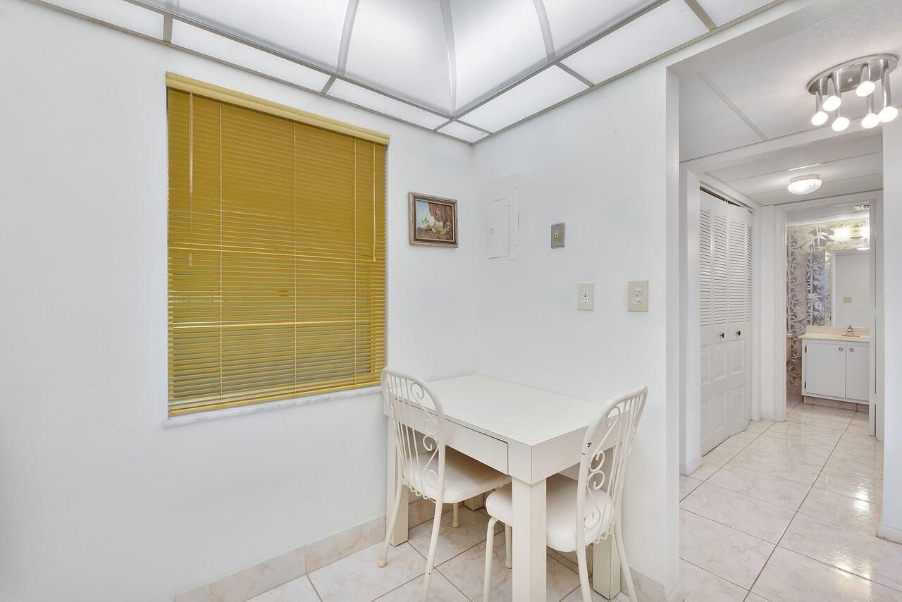 7807 Golf Cir Drive, Margate, FL 33063 Photo