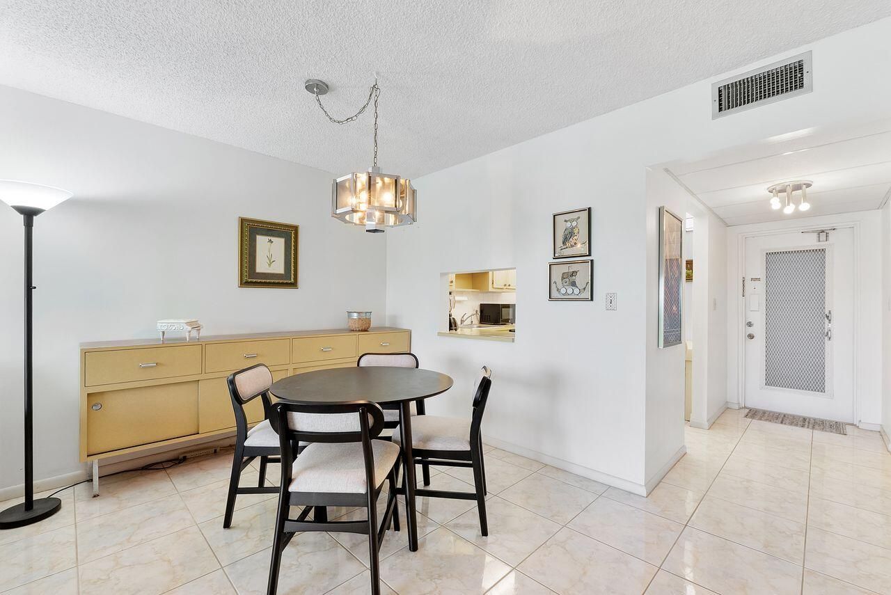 7807 Golf Cir Drive, Margate, FL 33063 Photo