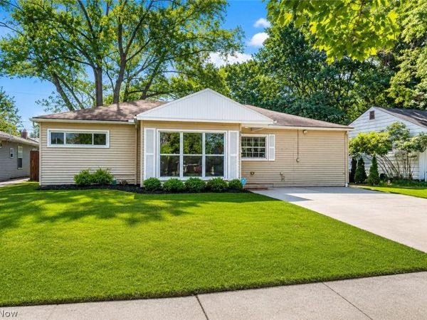 6531 Denison Boulevard , Parma Heights, OH 44130