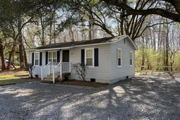 408 Miles Jamison Road photo 4